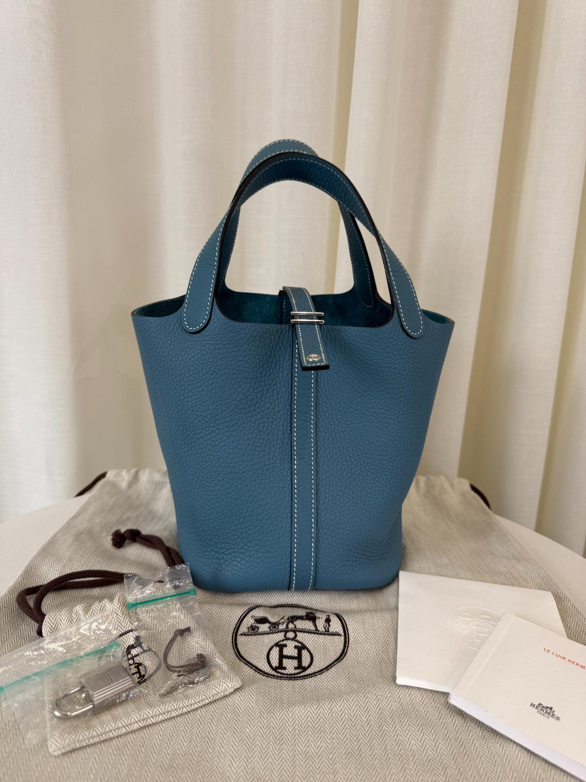 Hermès Picotin Lock 18 Bleu Jean Taurillon Clemence PHW