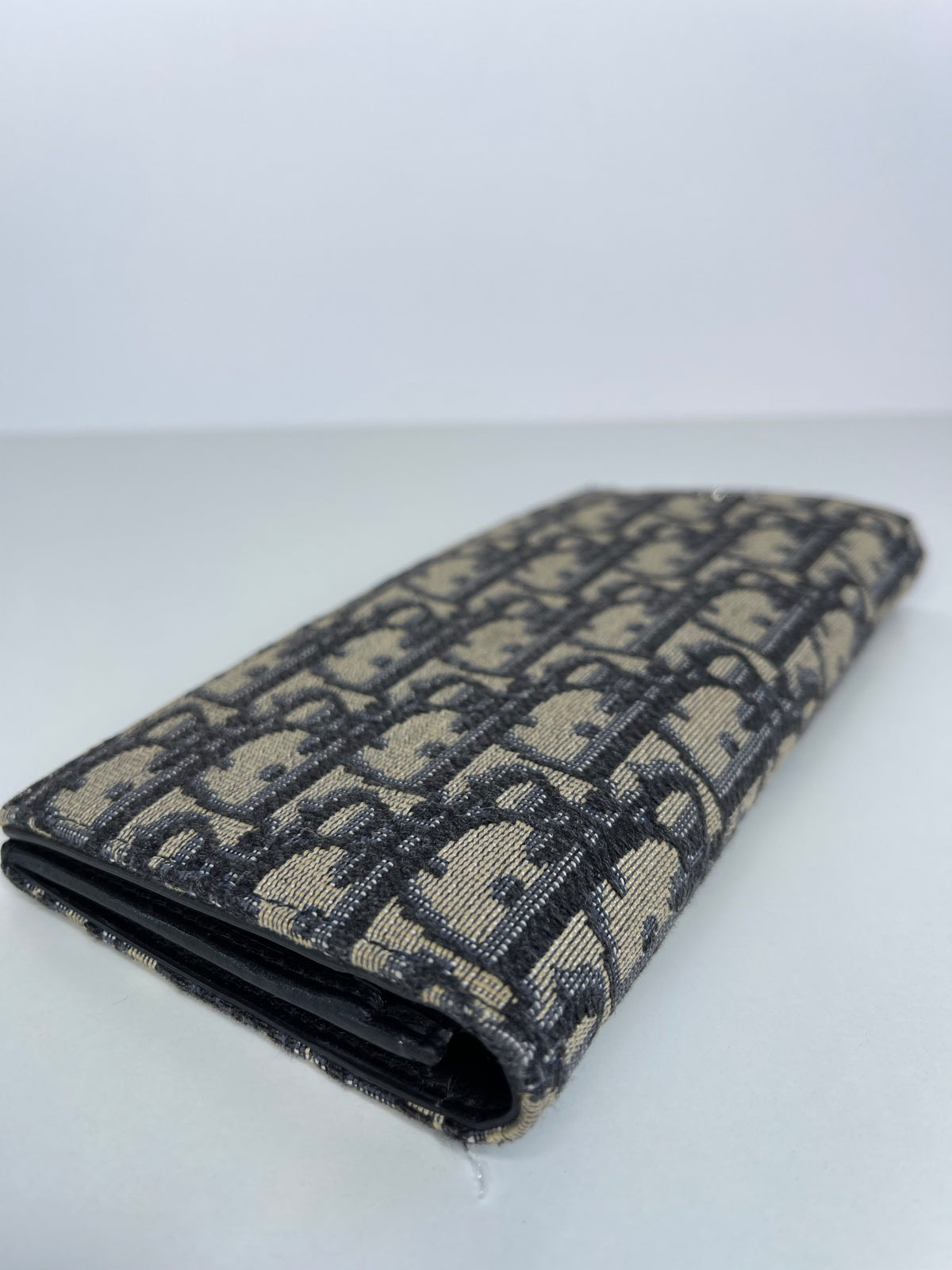 Christian Dior Oblique Vertical Wallet