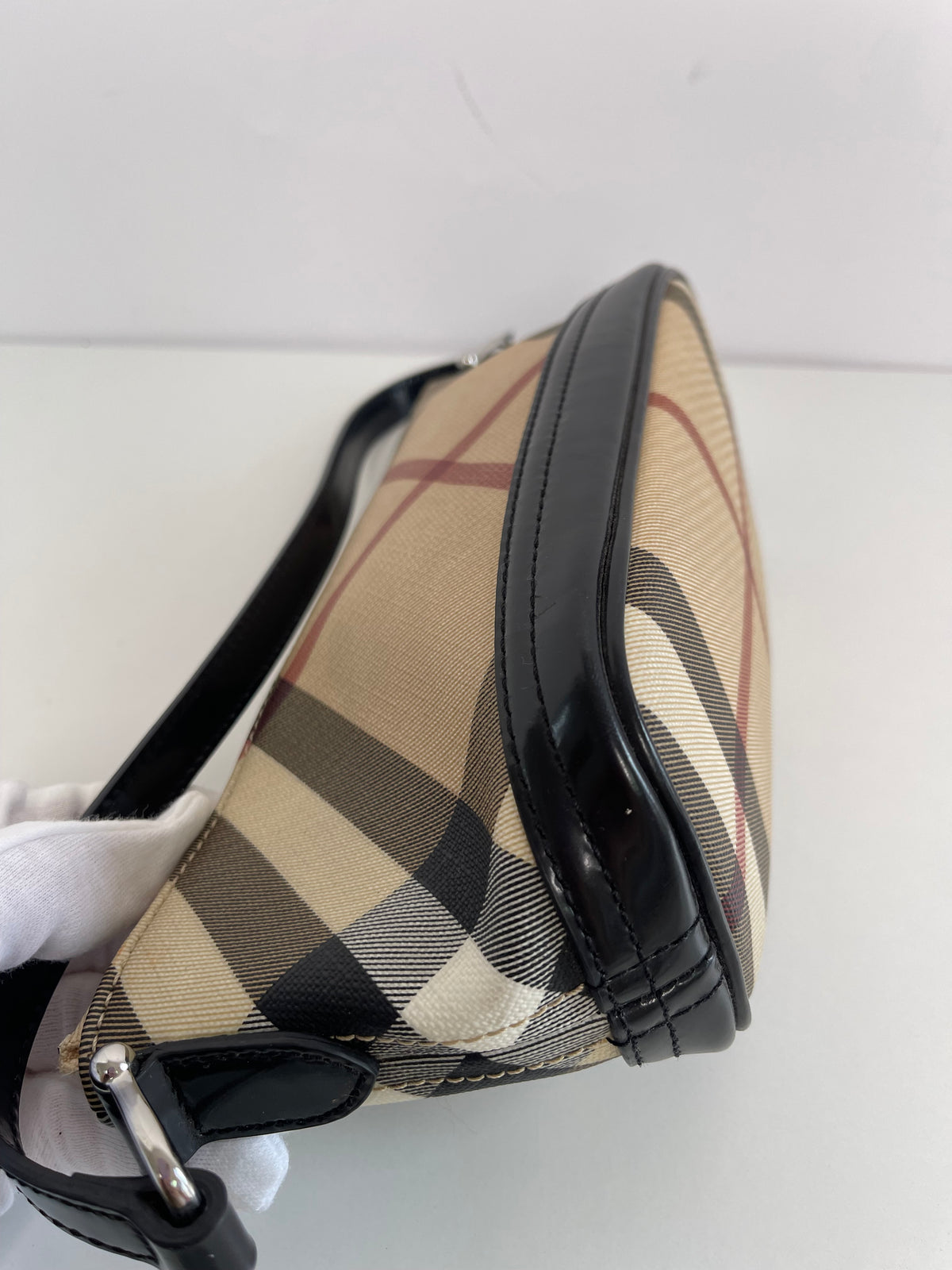 Burberry Nova Check Black Mini Boat Pochette