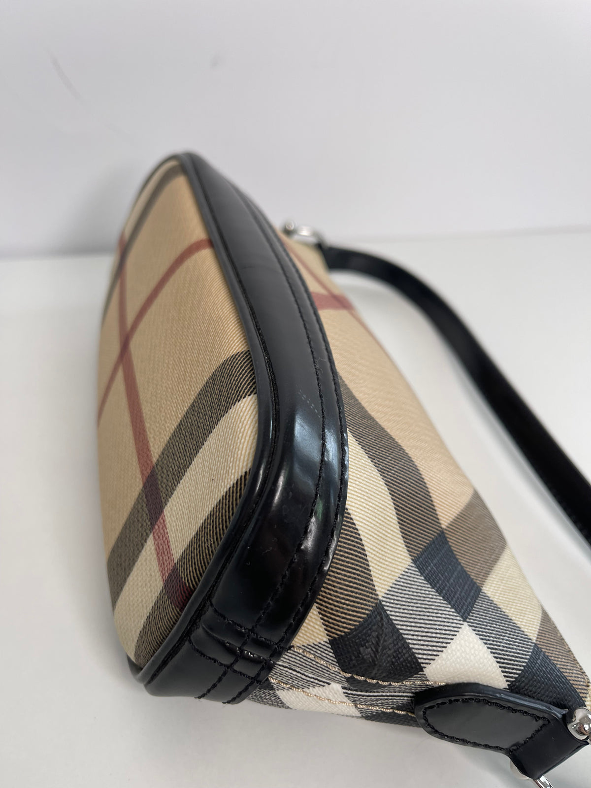 Burberry Nova Check Black Mini Boat Pochette