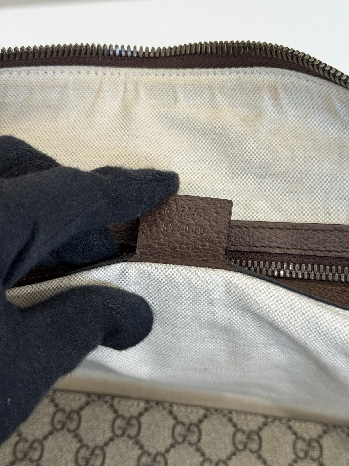 Gucci Beige/Brown GG Supreme Canvas Savoy Medium Duffle Bag