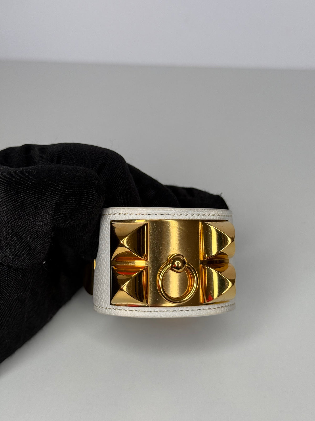 Hermès White Epsom Leather Gold Plated Collier de Chien Bracelet