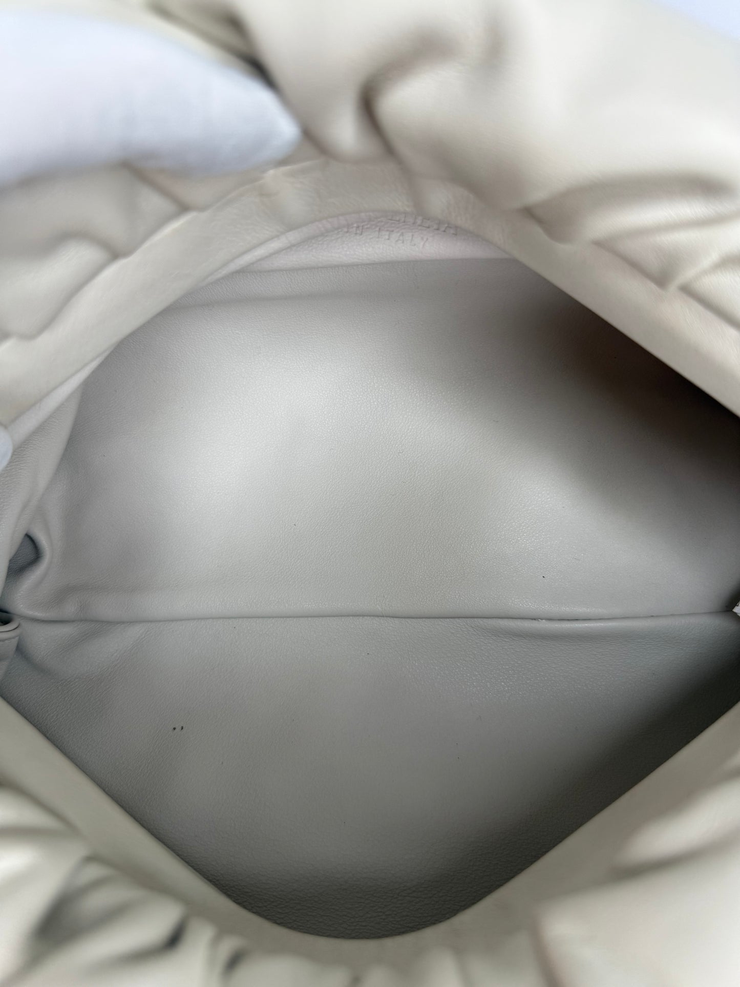 Bottega Veneta Ivory The Chain Pouch Leather Bag