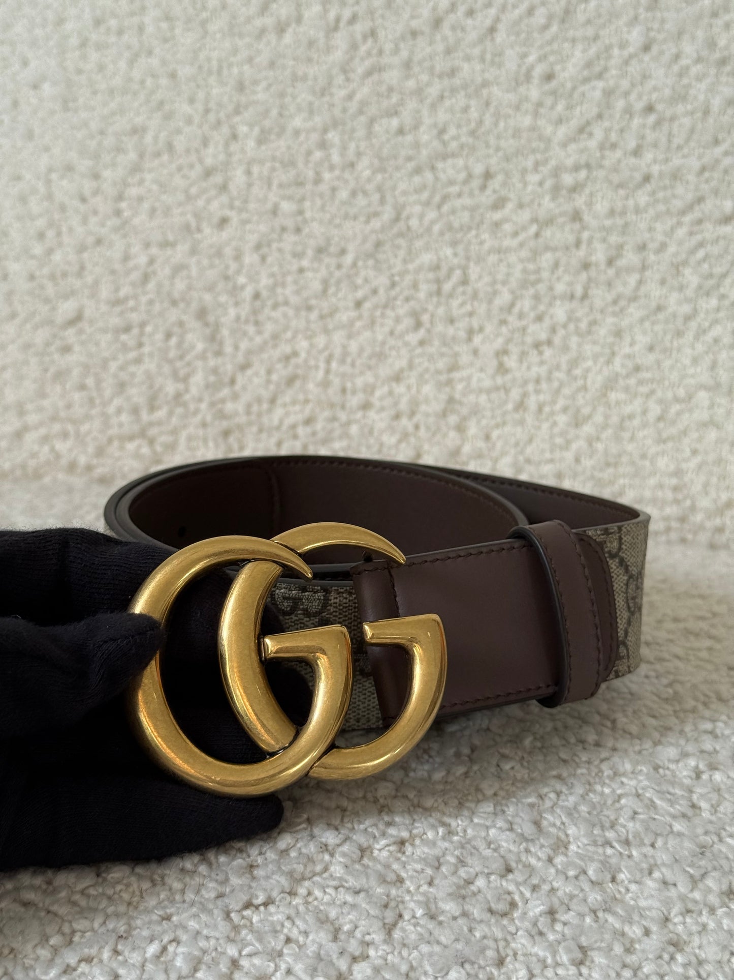 Gucci Beige GG Supreme and Leather Buckle Belt