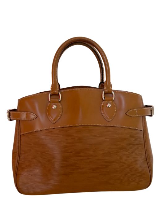 Louis Vuitton Cannelle Epi Leather Passy PM Bag