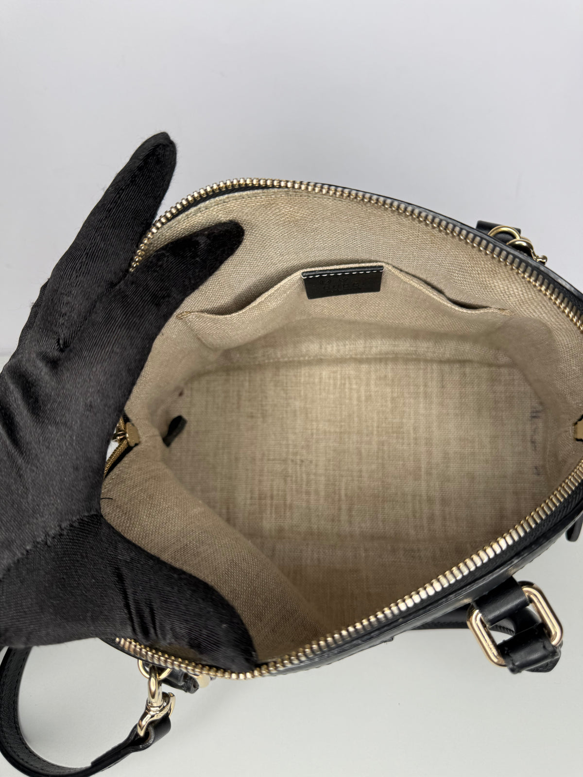 Gucci Black Microguccissima Leather Mini Dome Bag