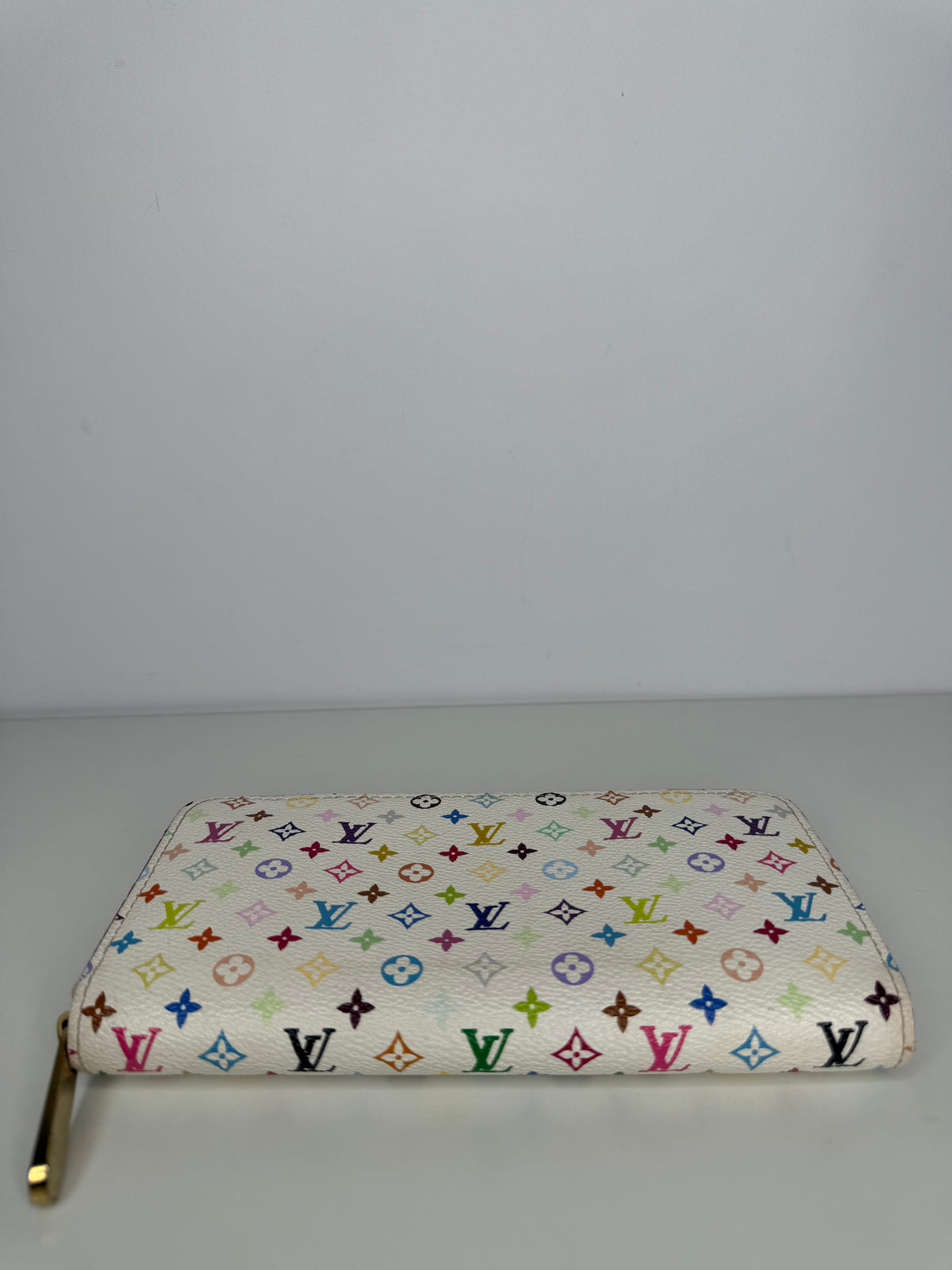 Louis Vuitton x Murakami White Monogram Multicolore Canvas Zippy Wallet