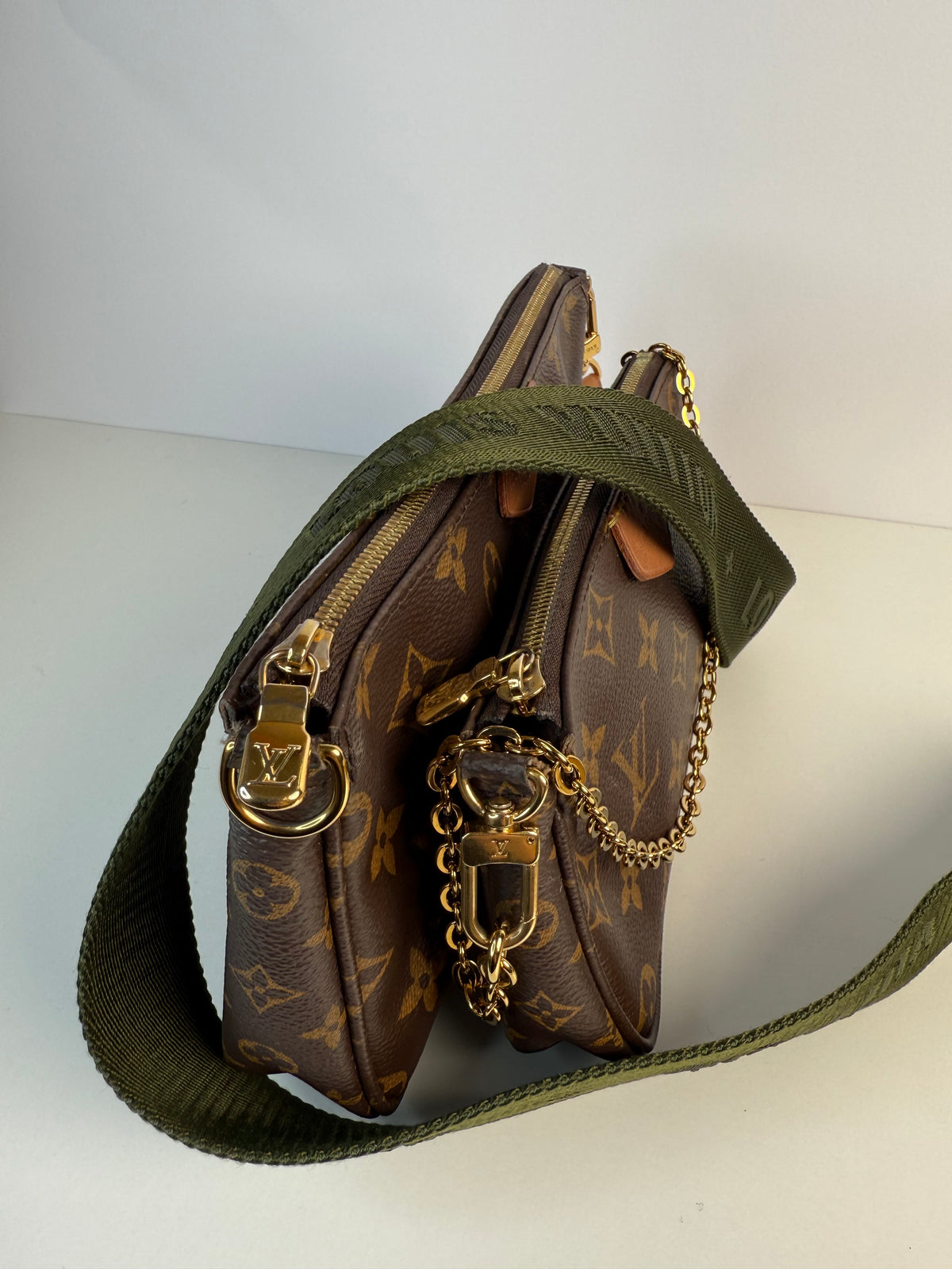 Louis Vuitton Multi Pochette Accessoires Khaki Strap Monogram Canvas