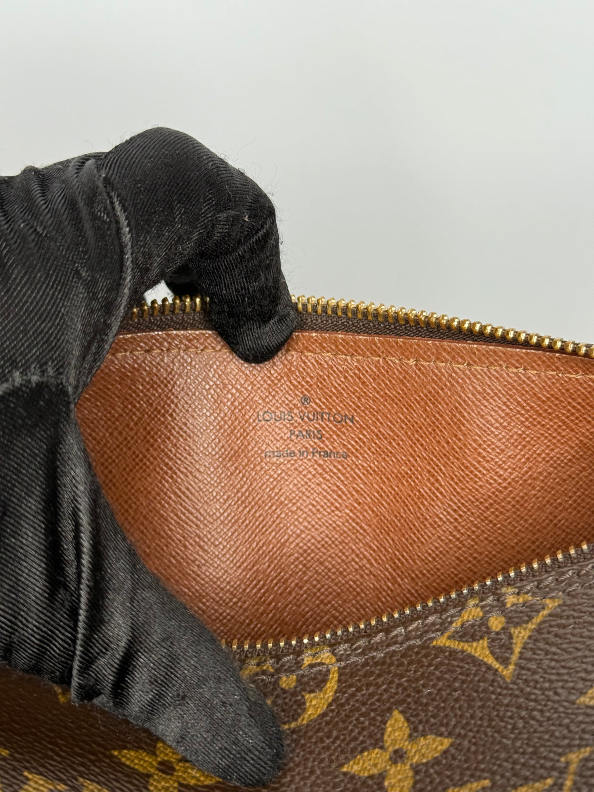 Louis Vuitton Papillon 28 Monogram Canvas