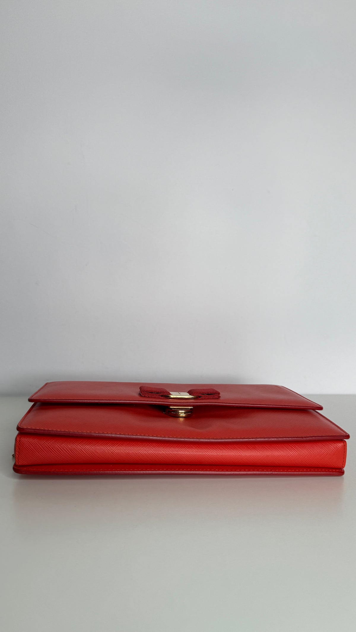 Salvatore Ferragamo Red Leather Vara Bow Chain Shoulder Bag