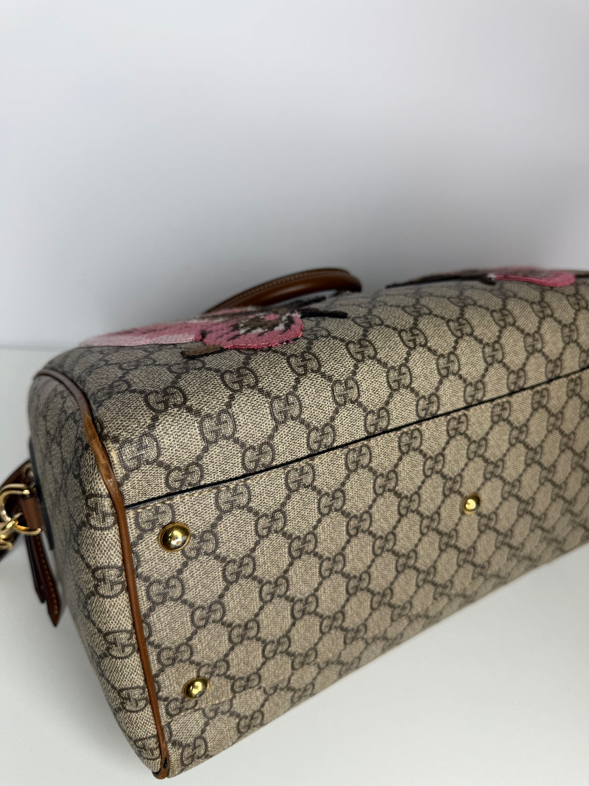 Gucci Beige/Ebony GG Supreme Coated Canvas Butterfly Embroidered Boston Bag