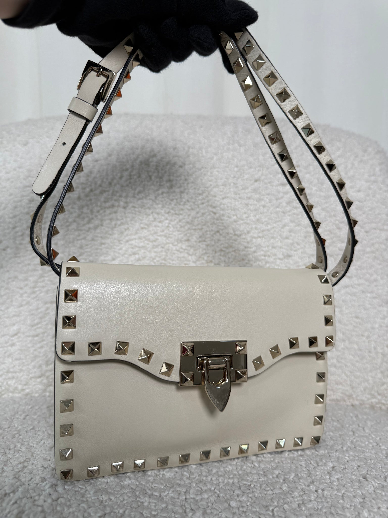 Valentino Garavani Rockstud Smooth Calfskin Crossbody Bag Ivory