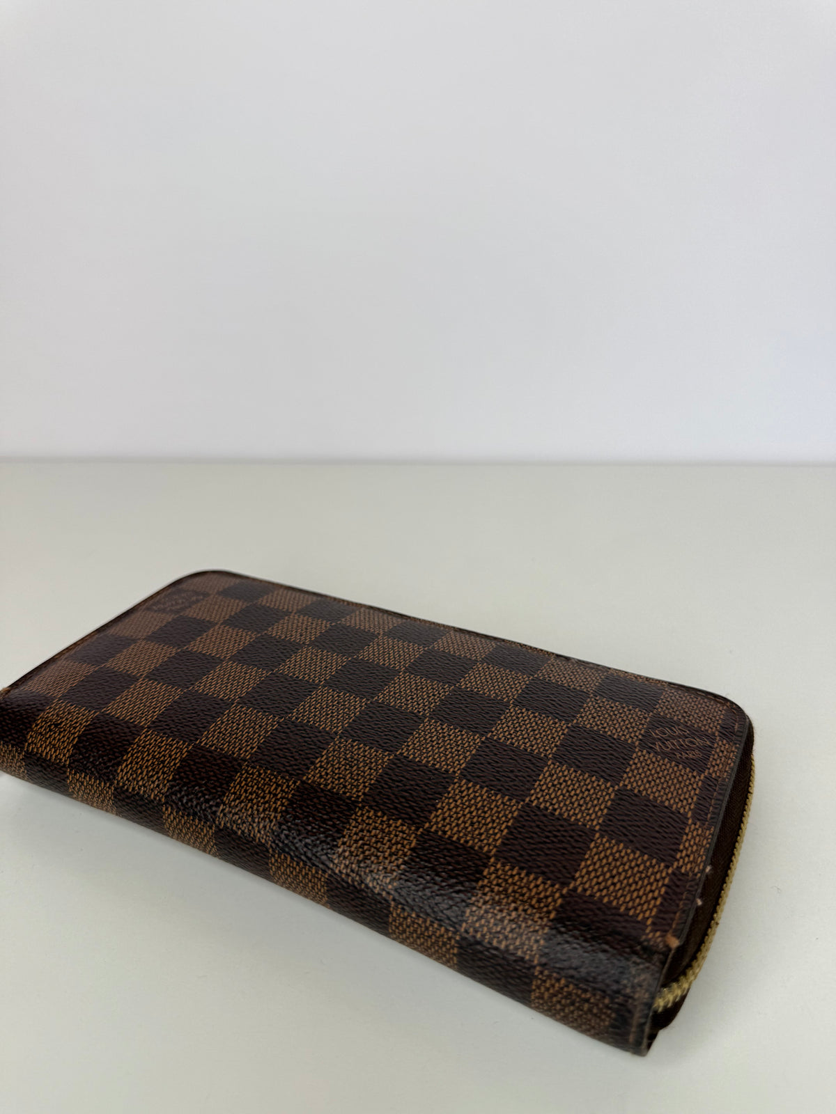 Louis Vuitton Zippy Wallet Damier Ebene Canvas