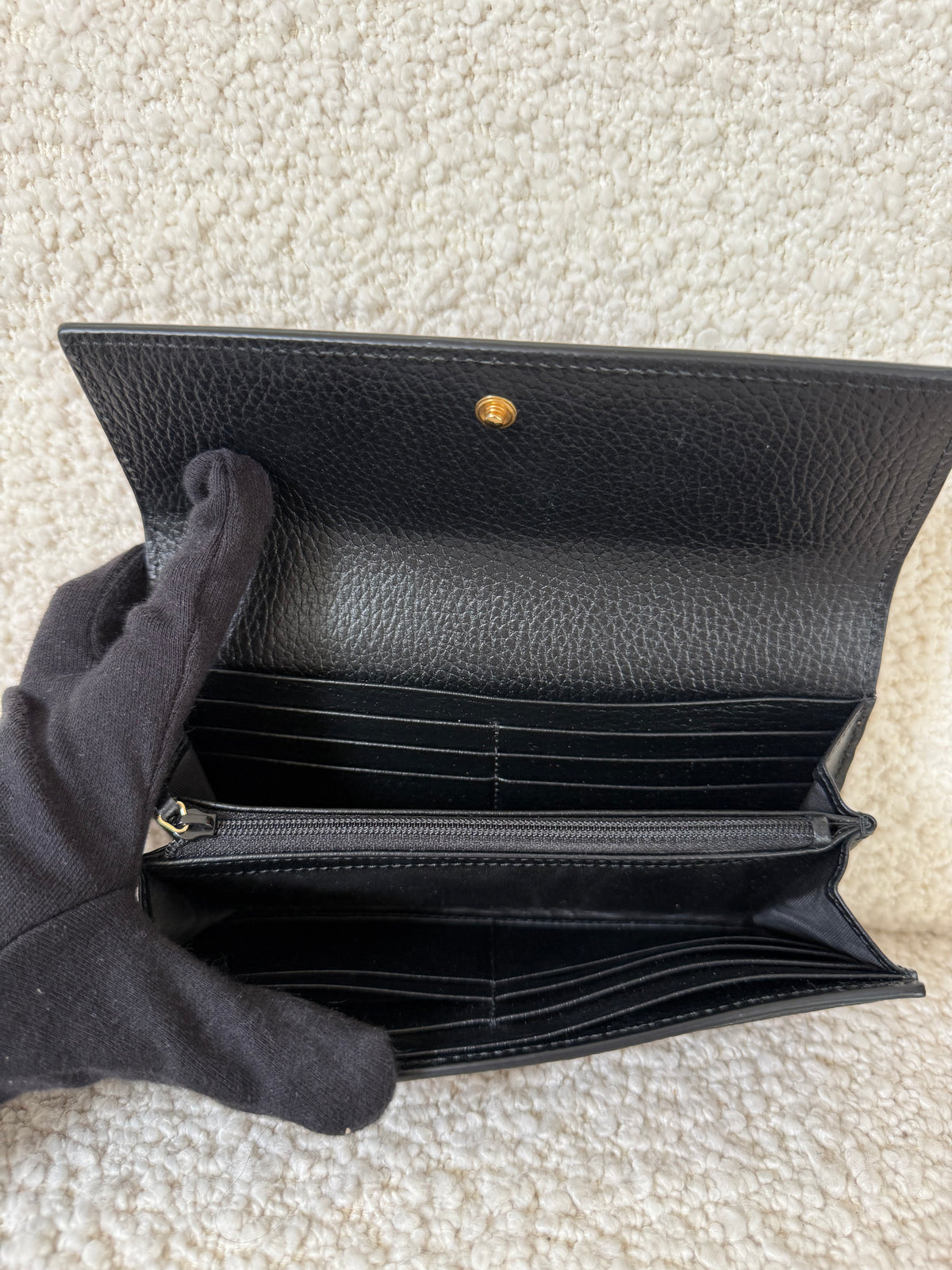 Gucci GG Marmont Beige/Black Bi-Color Leather Continental Wallet