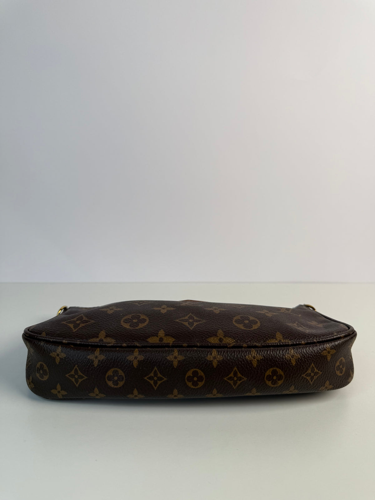 Louis Vuitton Multi Pochette Accessoires Khaki Strap Monogram Canvas