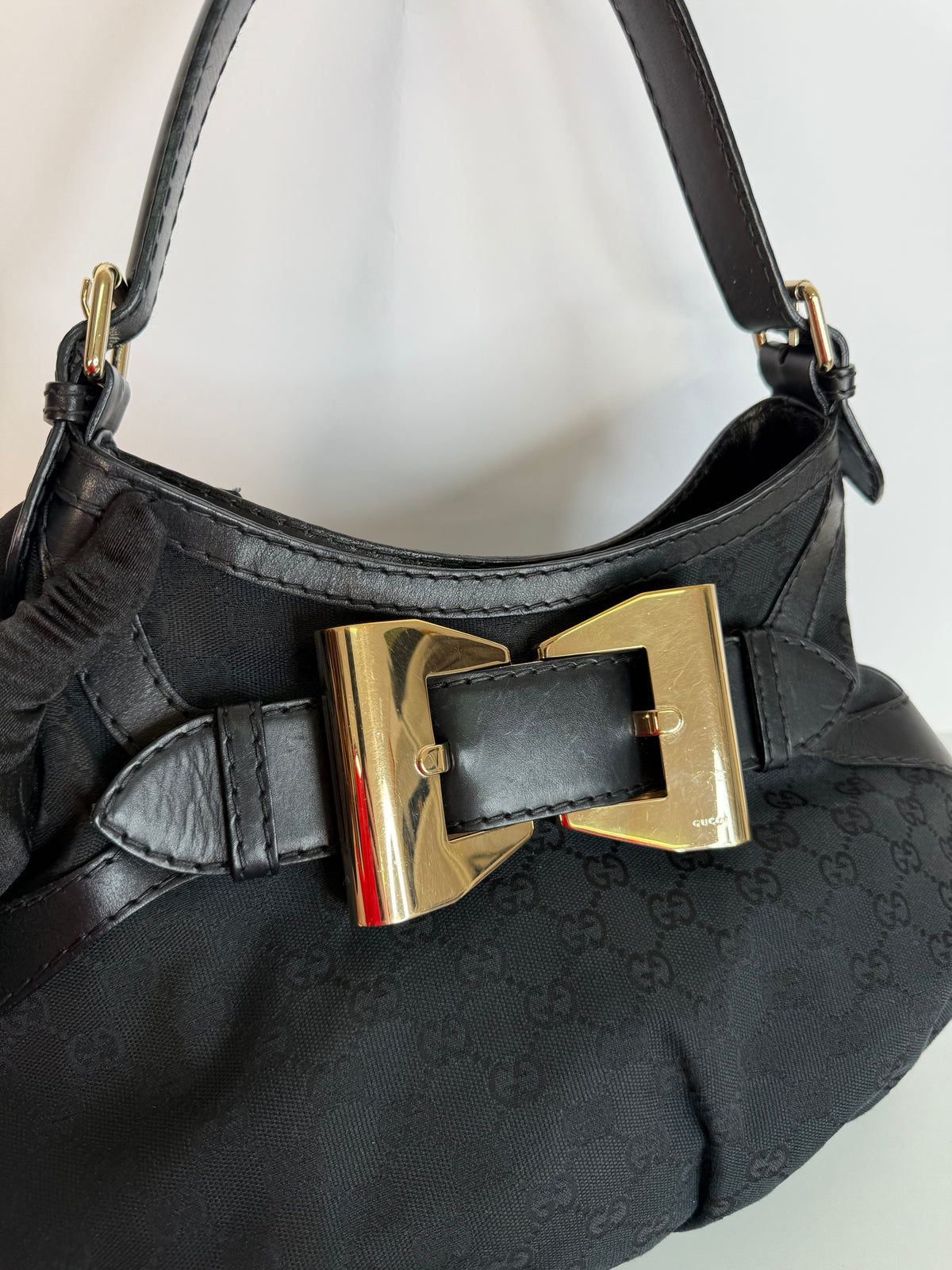 Gucci Black GG Canvas Queen Medium Hobo Bag