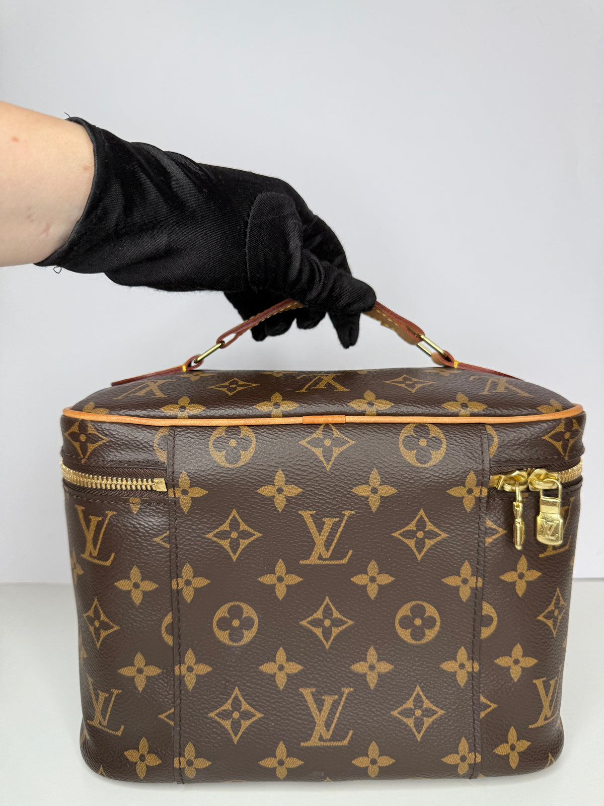 Louis Vuitton Nice Vanity Case BB Monogram Canvas