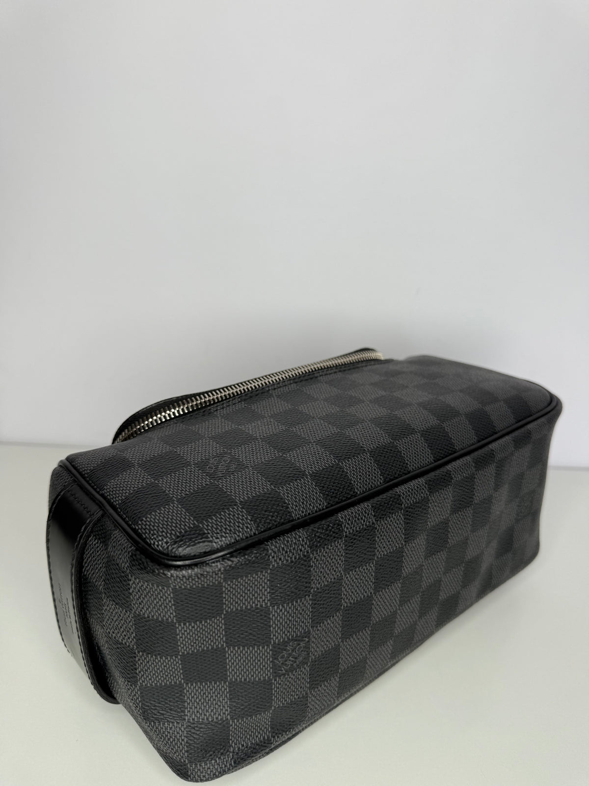 Louis Vuitton Damier Graphite Canvas Toiletry Pouch