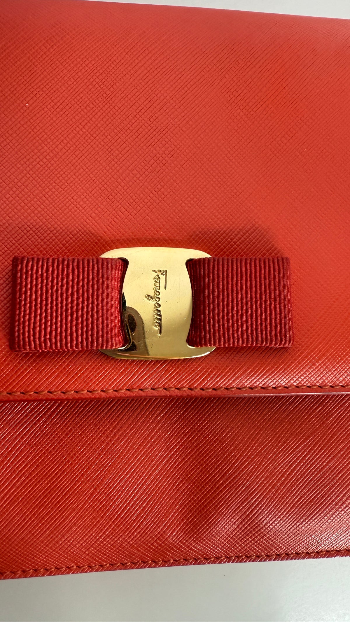 Salvatore Ferragamo Red Leather Vara Bow Chain Shoulder Bag
