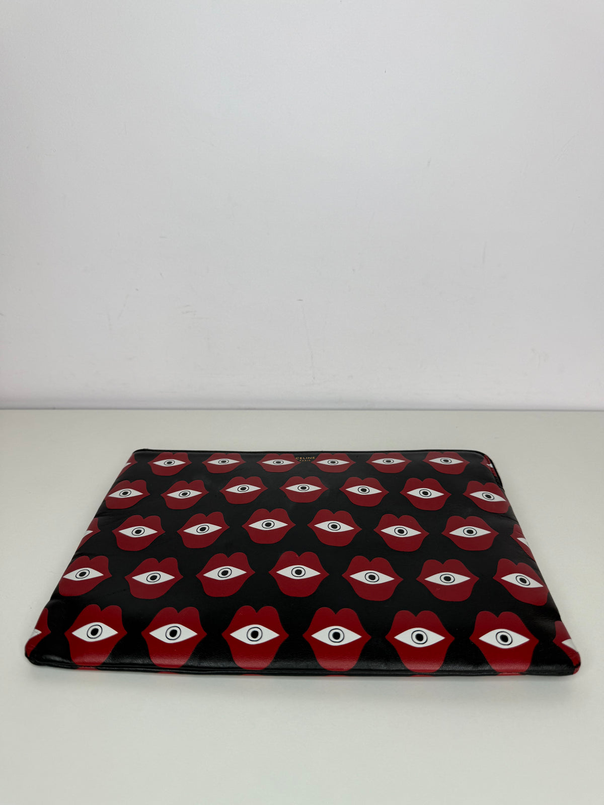 Celine Telepathic Love Solo Pouch