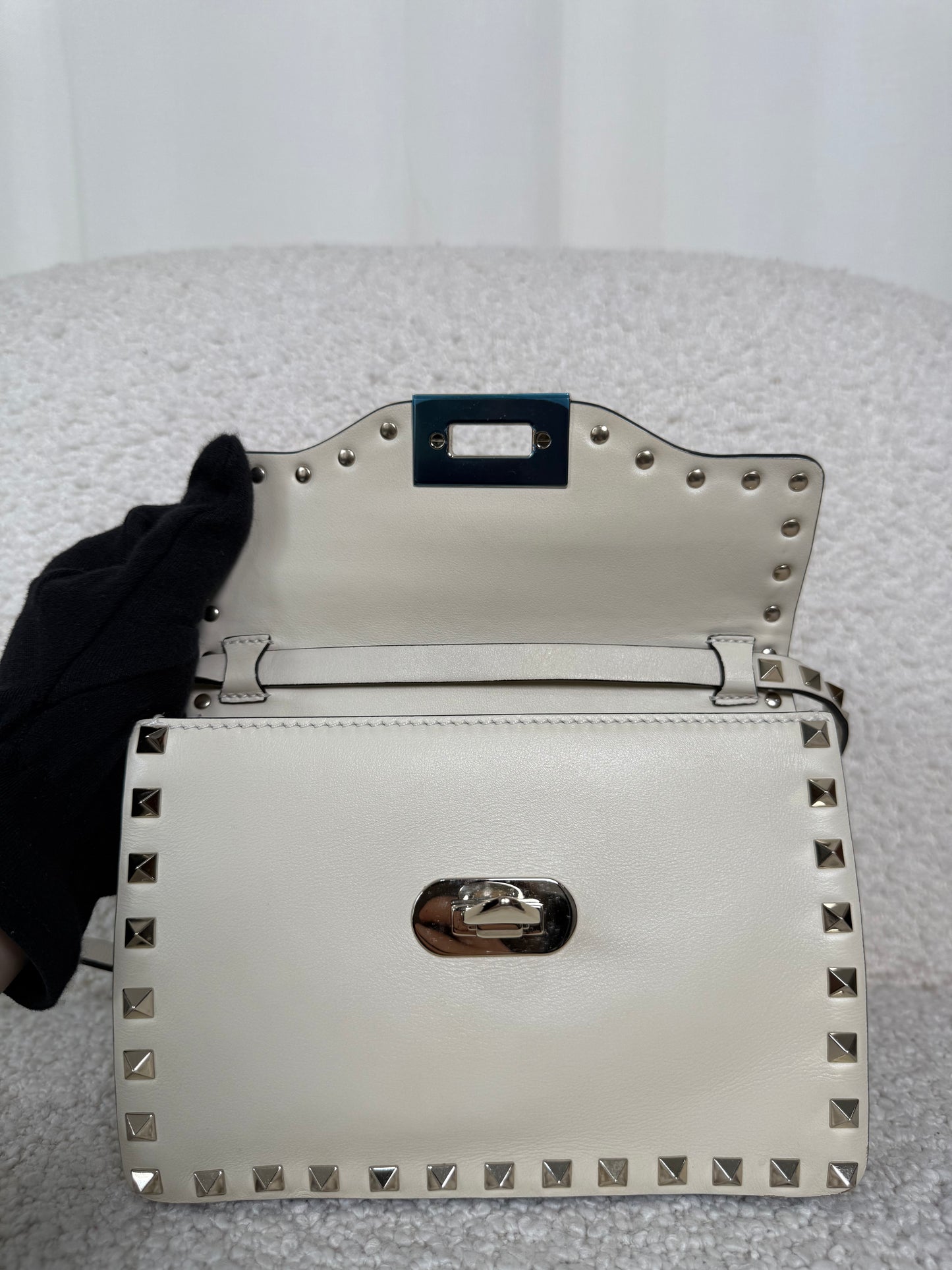 Valentino Garavani Rockstud Smooth Calfskin Crossbody Bag Ivory