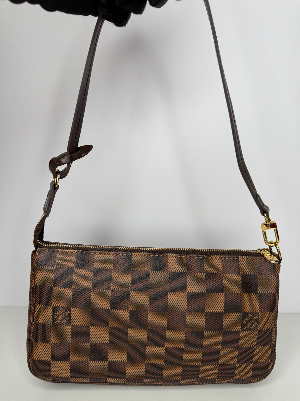 Louis Vuitton Damier Ebene Pochette Accessoires