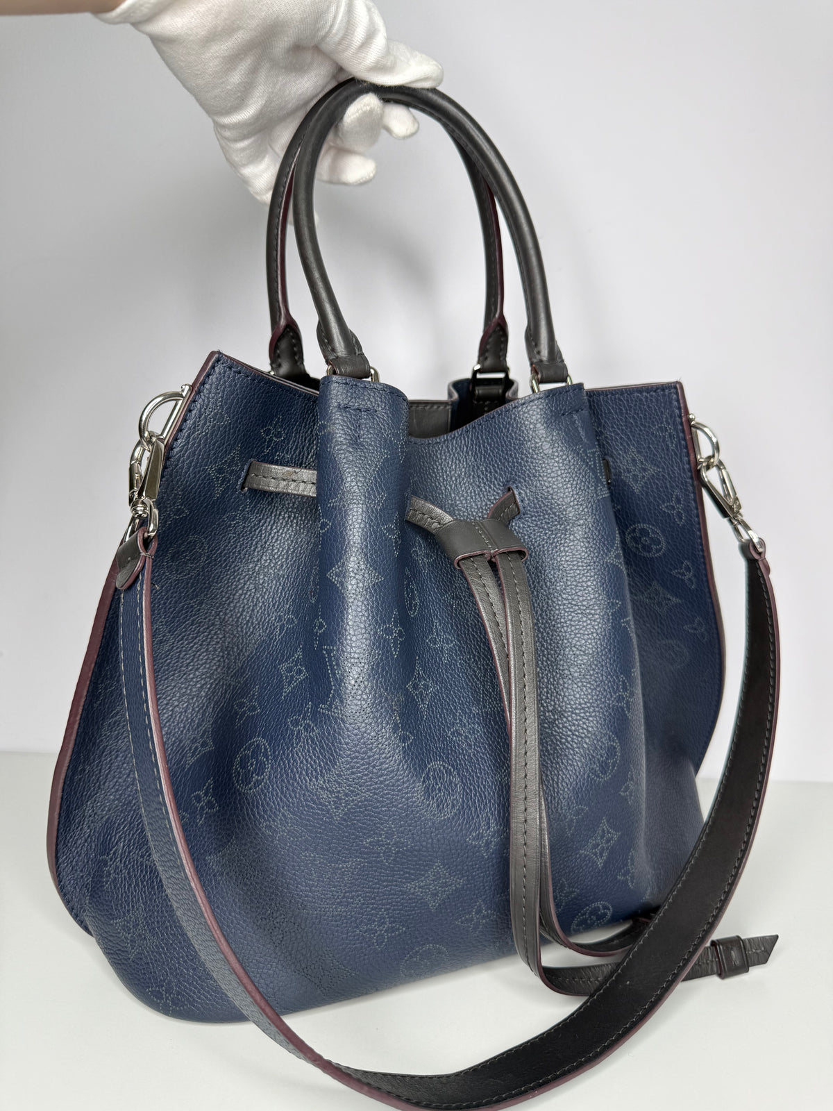 Louis Vuitton Monogram Mahina Girolata Dark Blue
