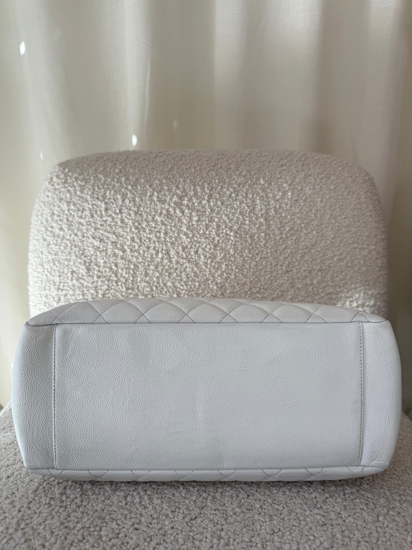 Chanel White Quilted Caviar Leather Grand Shopping Tote