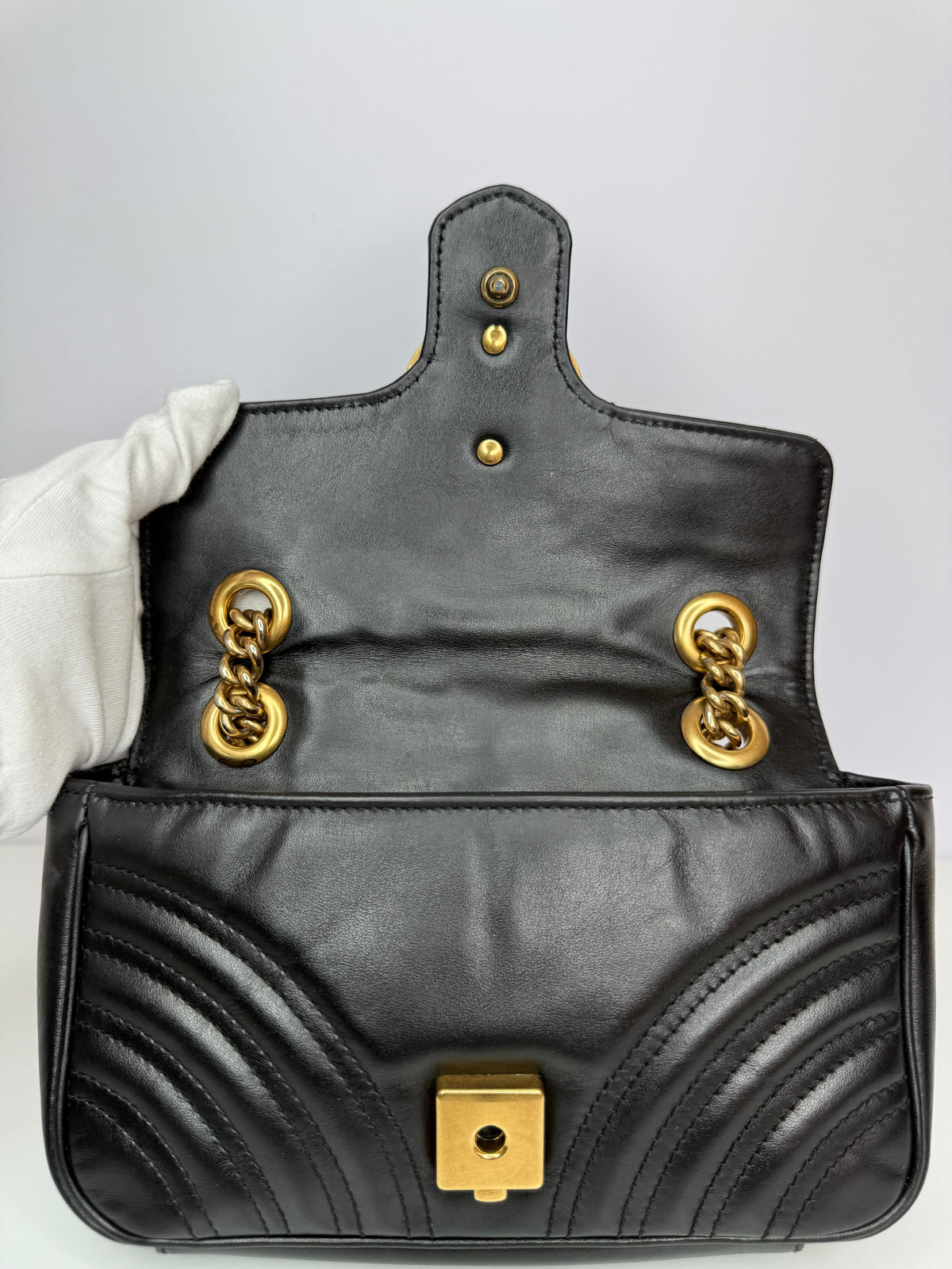 Gucci GG Marmont Small Matelassé Black Leather Shoulder Bag