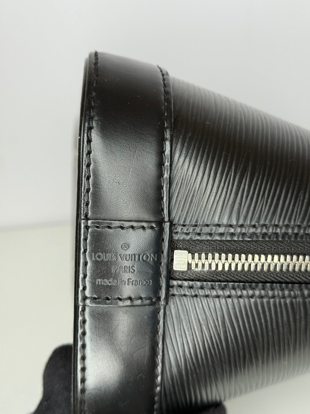 Louis Vuitton Alma PM Black Epi Leather