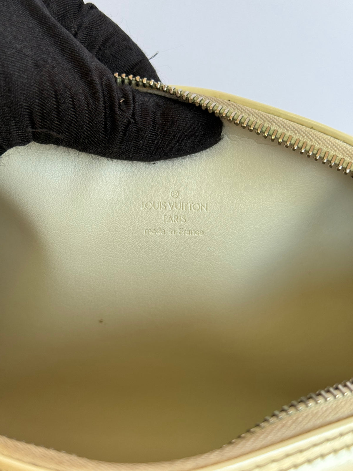 Louis Vuitton Perle Monogram Vernis Bedford Bag