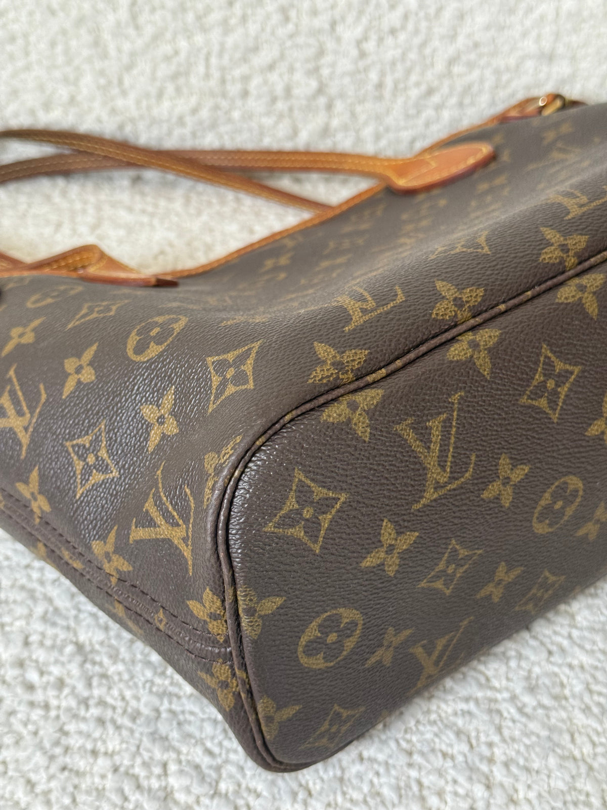 Louis Vuitton Neverfull PM Monogram Canvas