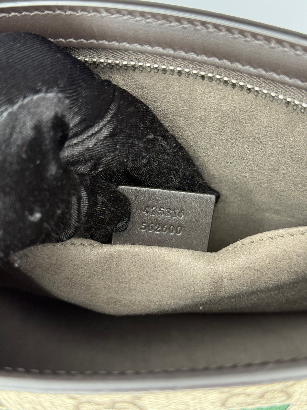 Gucci GG Supreme Canvas Ophidia Web Pouch