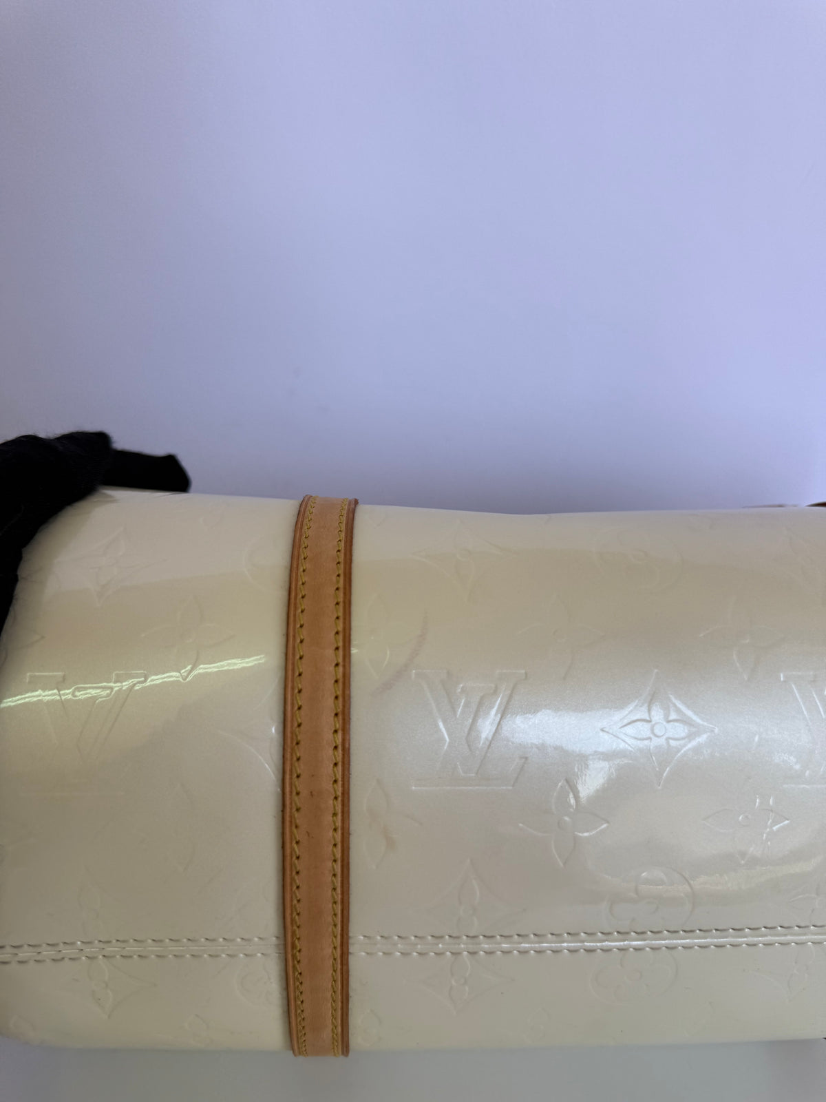 Louis Vuitton Perle Monogram Vernis Bedford Bag