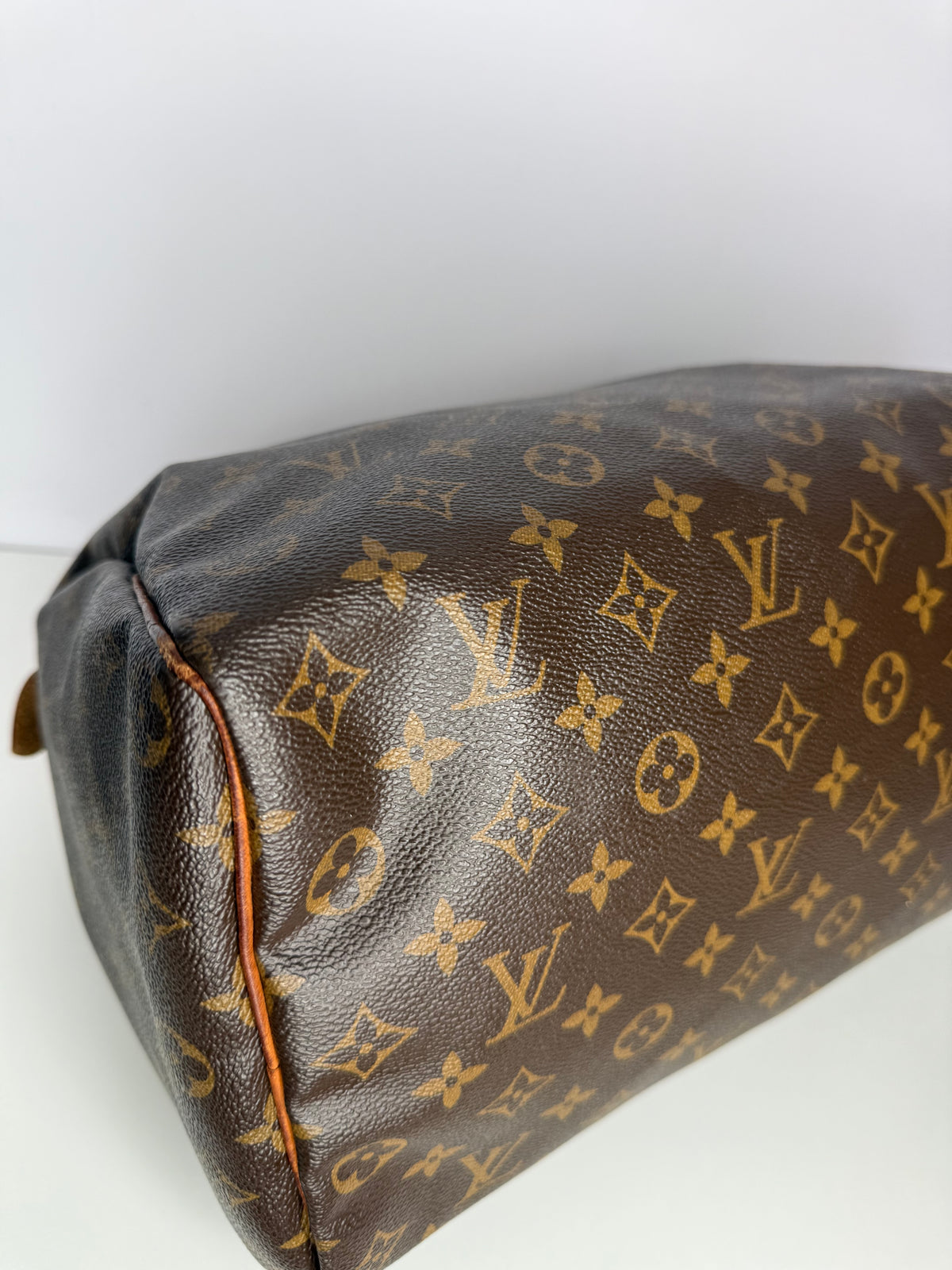 Louis Vuitton Speedy 35 Monogram Canvas