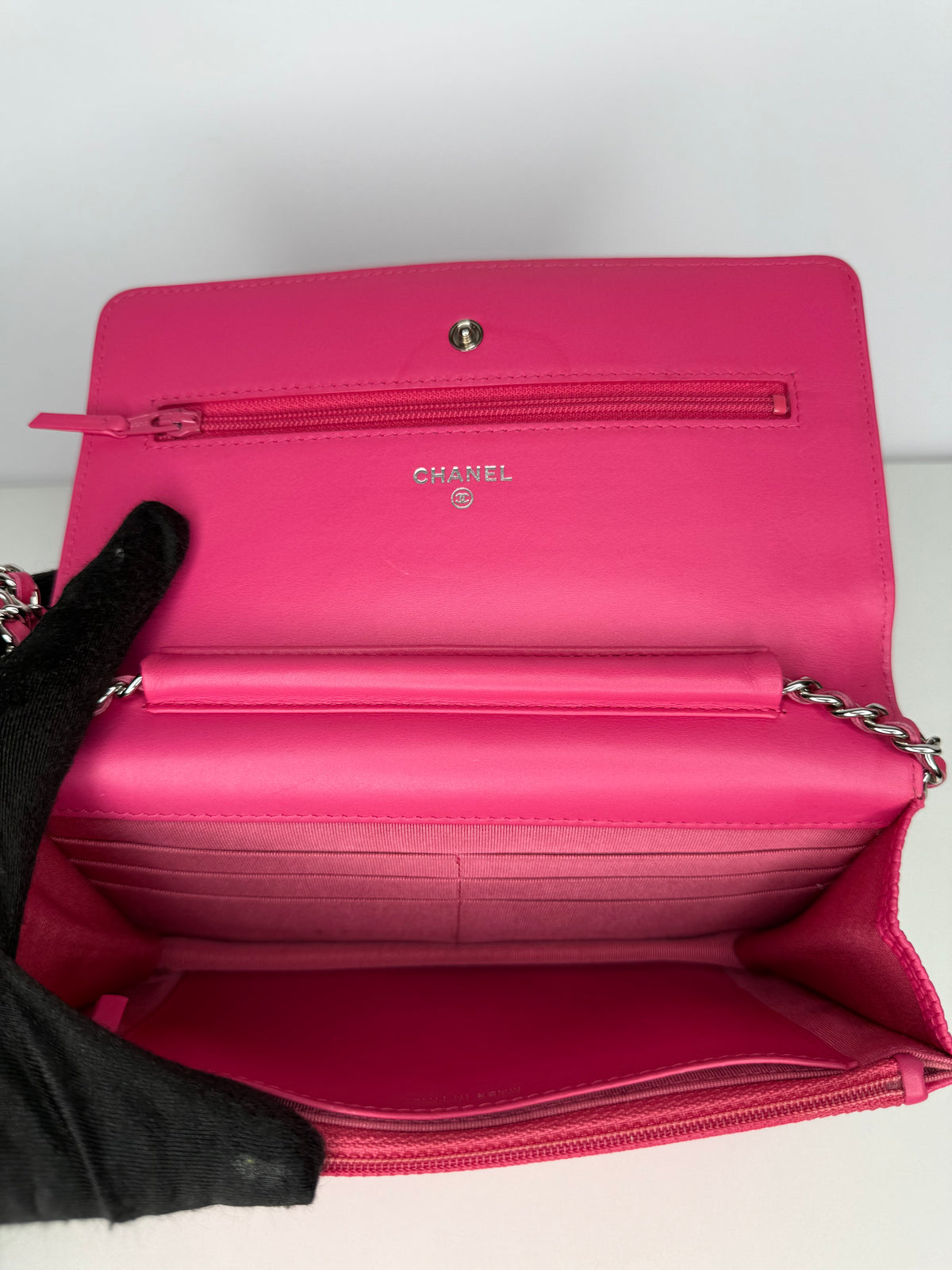 Chanel Pink Lizard Embossed Classic Wallet On Chain