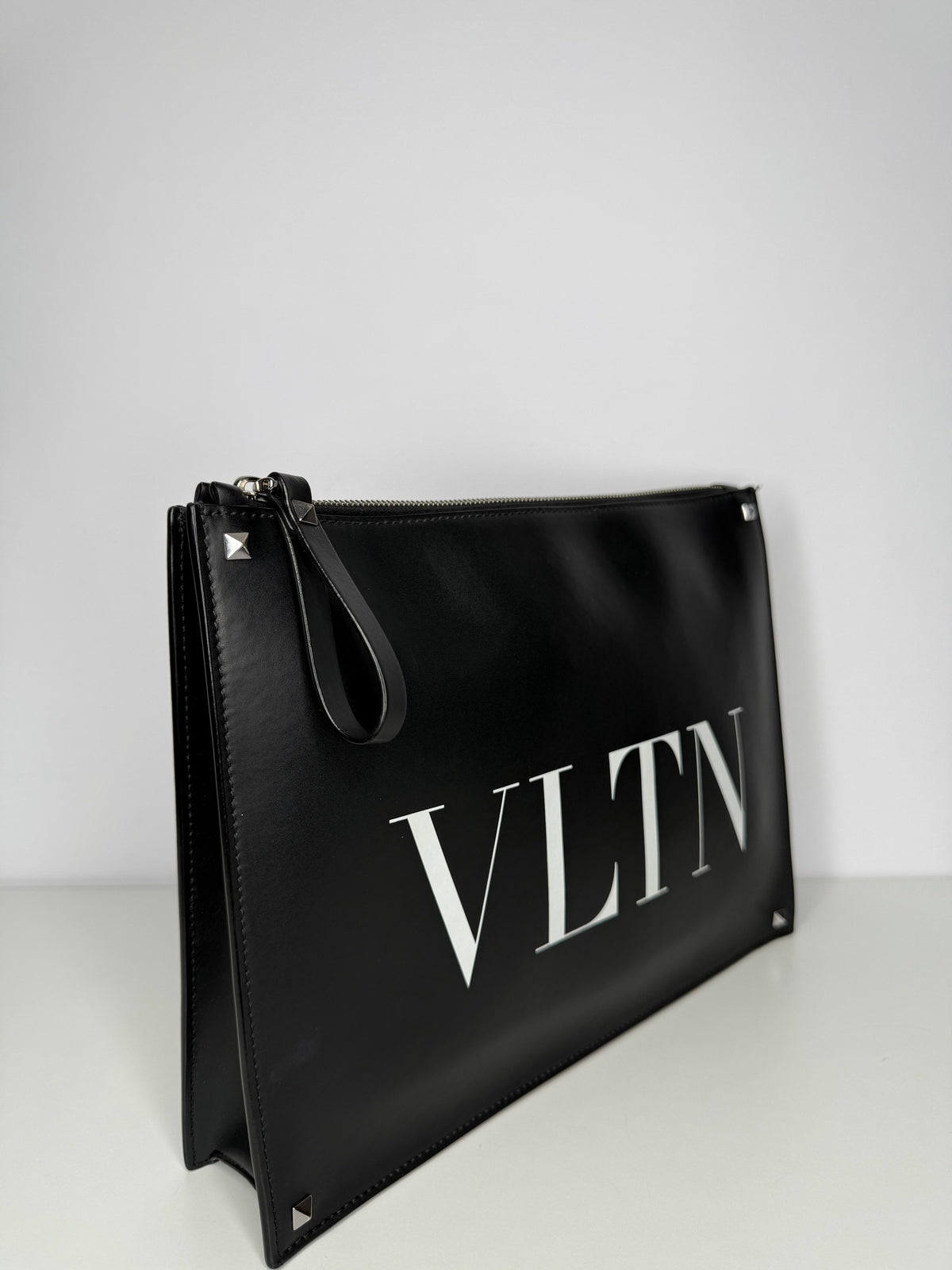 Valentino Garavani Men’s VLTN Calfskin Pouch in Black/White