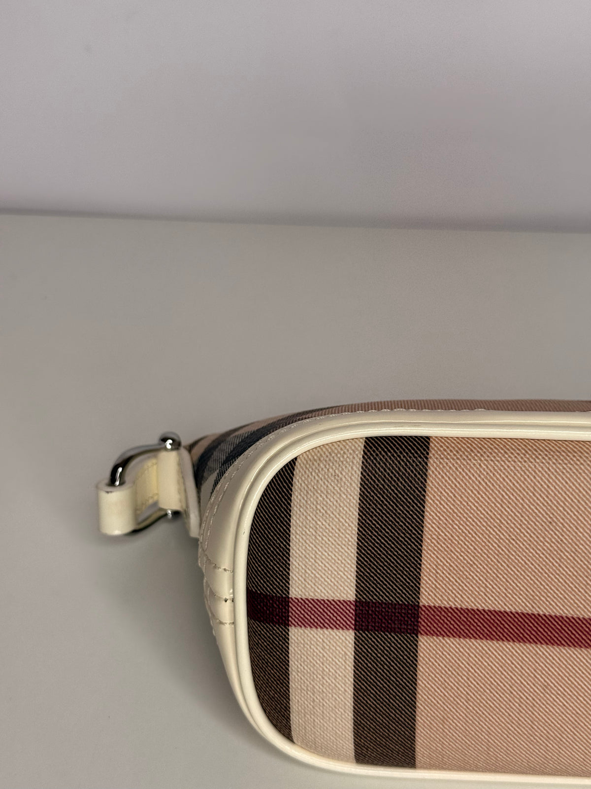 Burberry Nova Check Mini Boat Pochette White Patent Leather