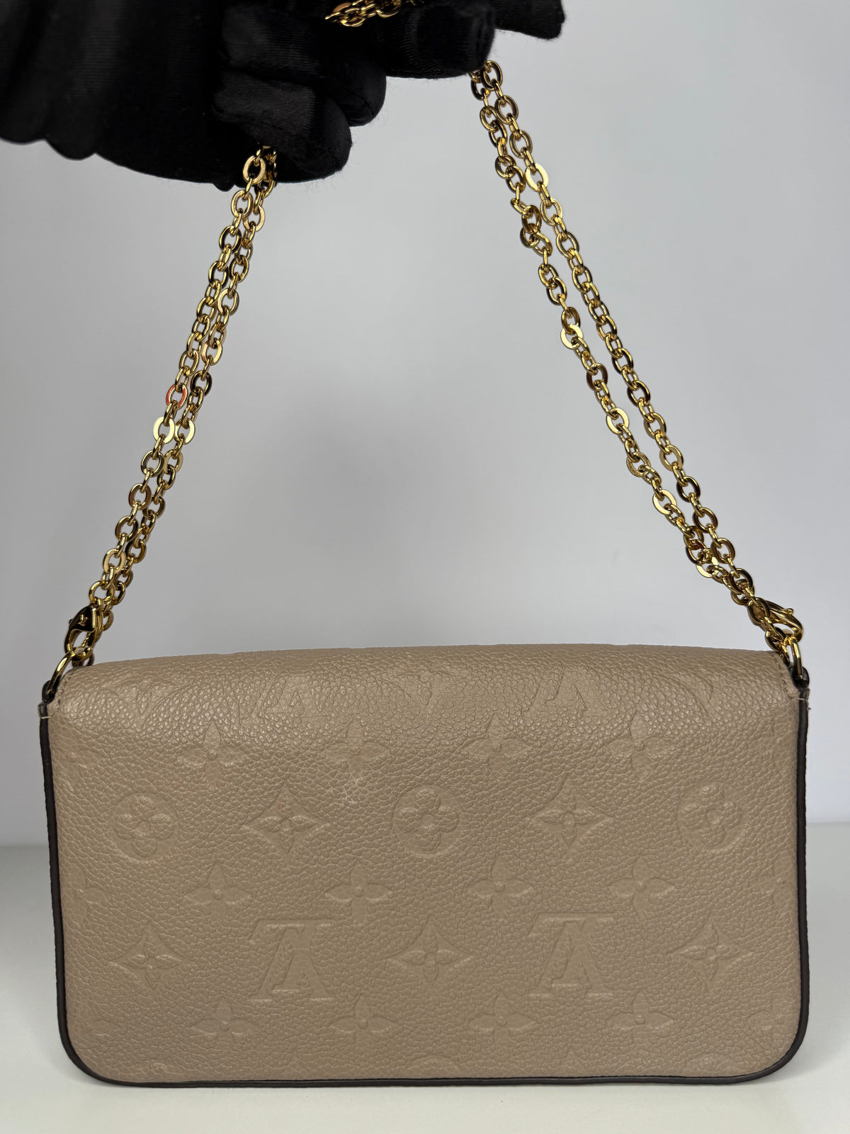 Louis Vuitton Félicie Pochette Monogram Empreinte Leather Tourterelle