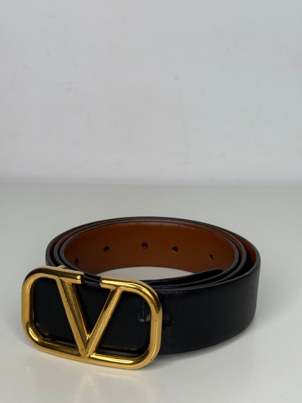Valentino VLogo Black Calfskin Belt
