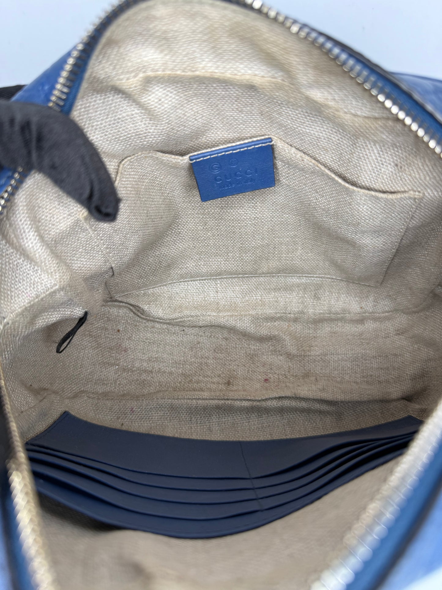 Gucci Blue Microguccissima Leather Bree Crossbody Bag