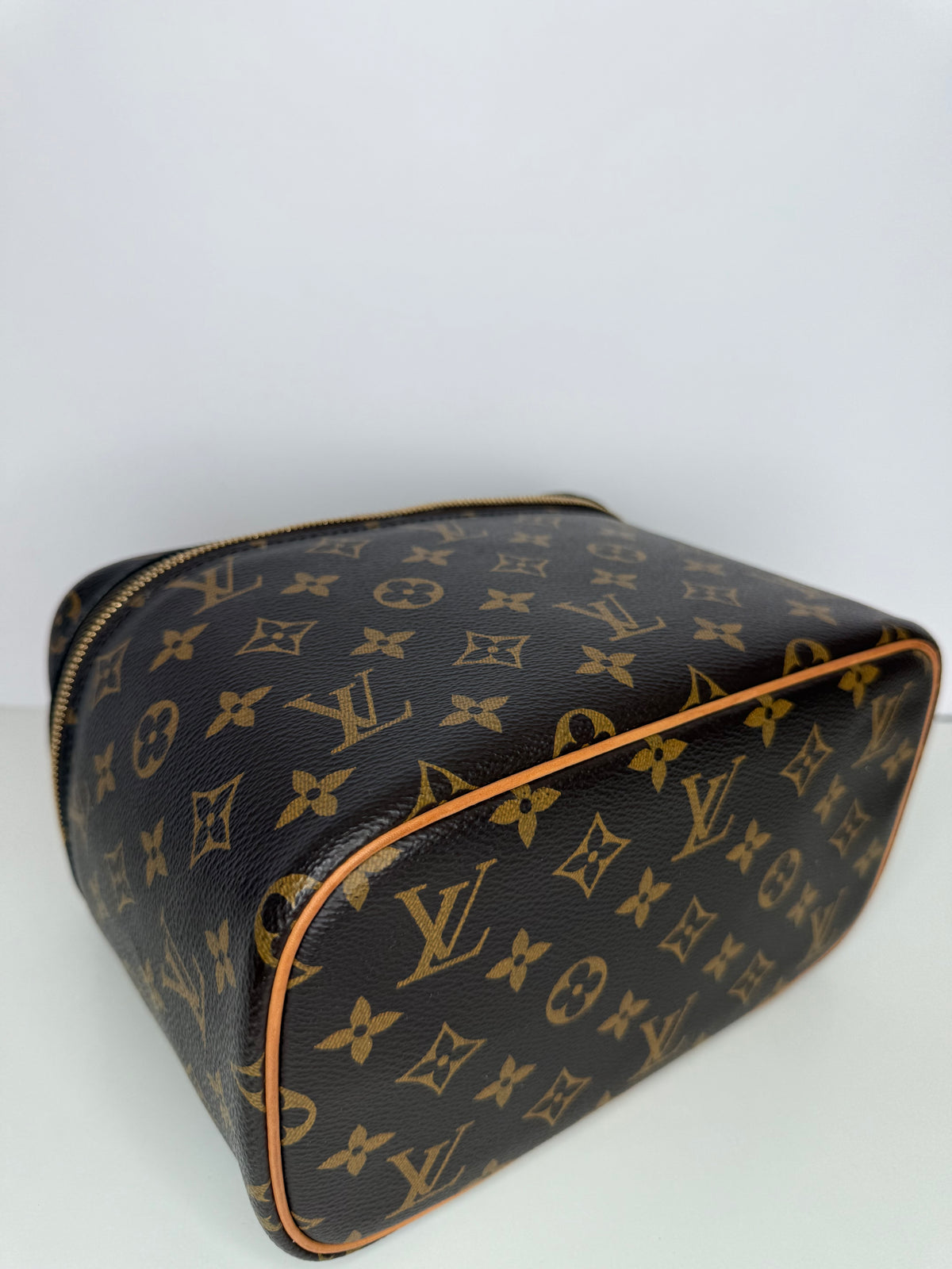 Louis Vuitton Nice Vanity Case BB Monogram Canvas