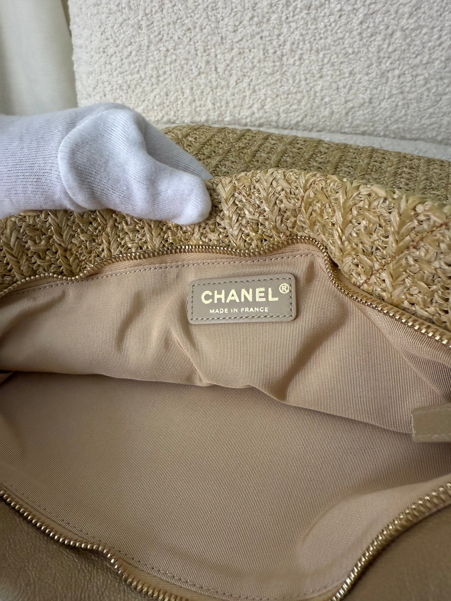 Chanel CC Woven Clutch Gold Natural Raffia Antique Gold Hardware