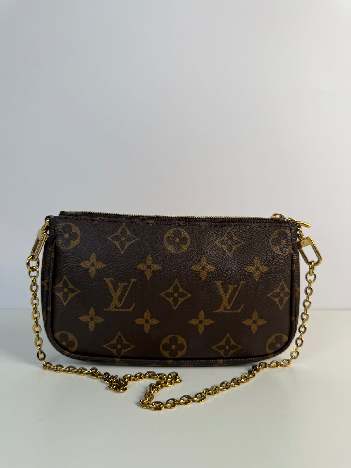 Louis Vuitton Multi Pochette Accessoires Khaki Strap Monogram Canvas