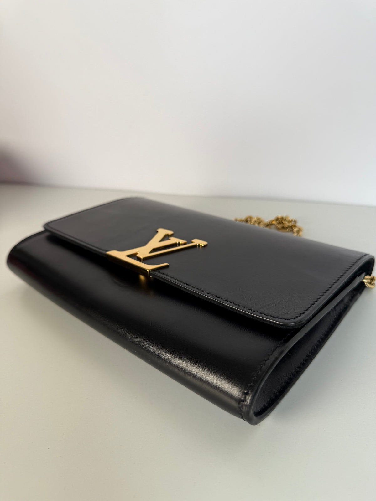 Louis Vuitton Black Calfskin Leather Chain Louise Clutch