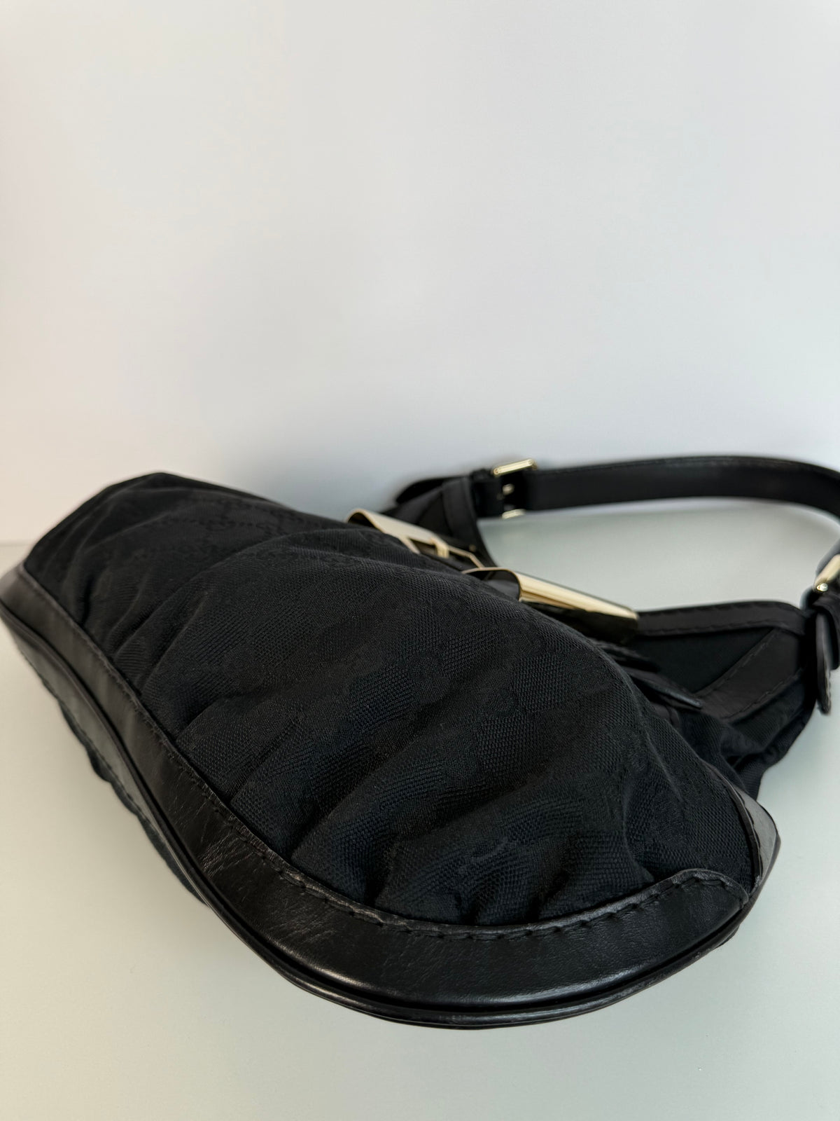 Gucci Black GG Canvas Queen Medium Hobo Bag