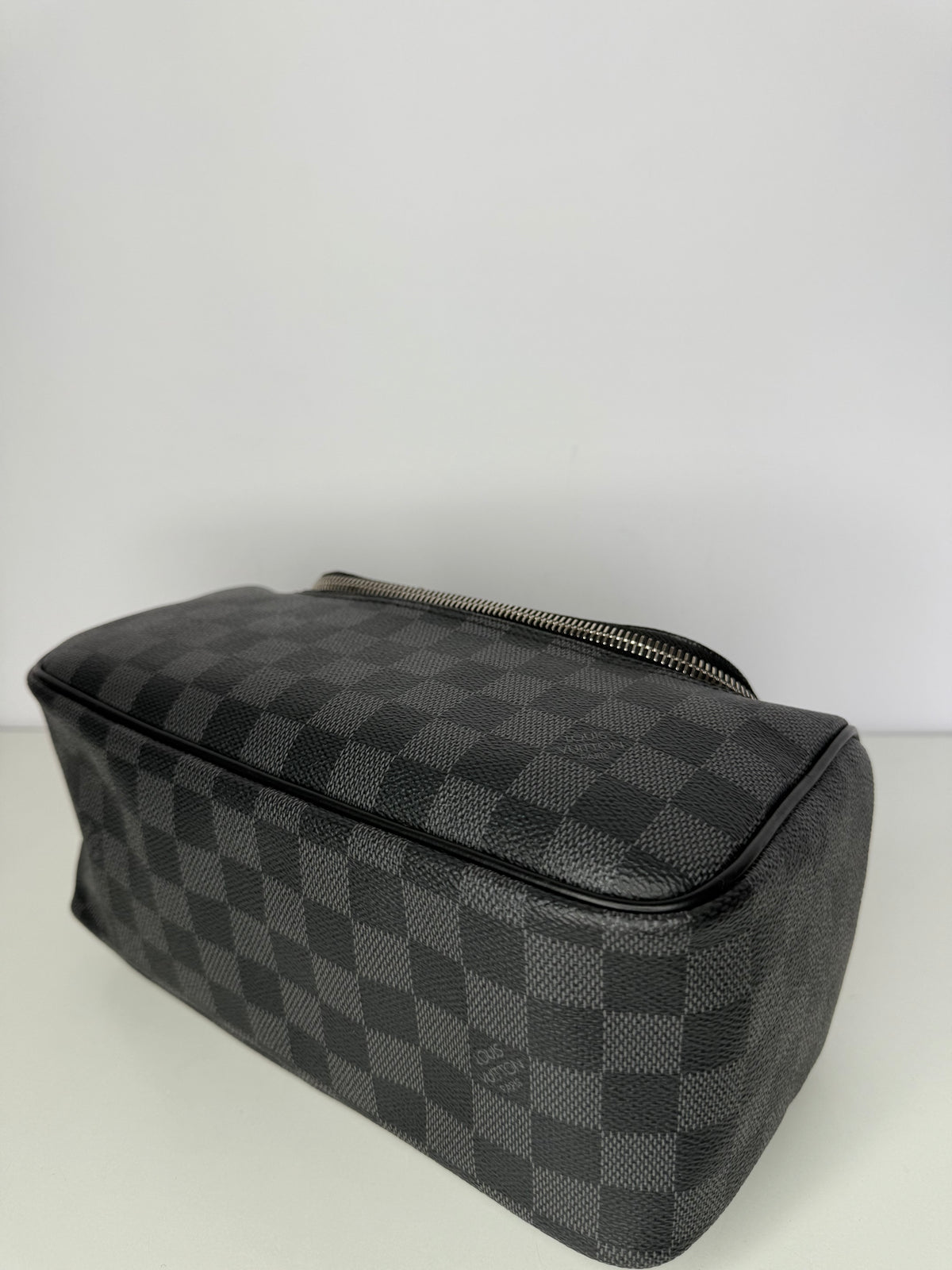 Louis Vuitton Damier Graphite Canvas Toiletry Pouch