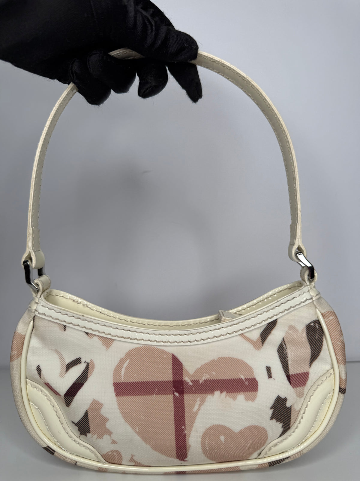 Burberry Painted Hearts Nova Check Pochette