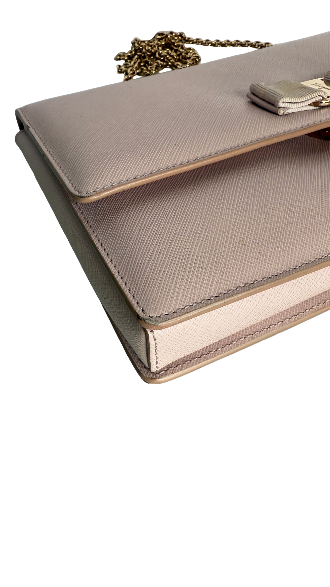 Salvatore Ferragamo Light Pink Leather Vara Bow Chain Shoulder Bag