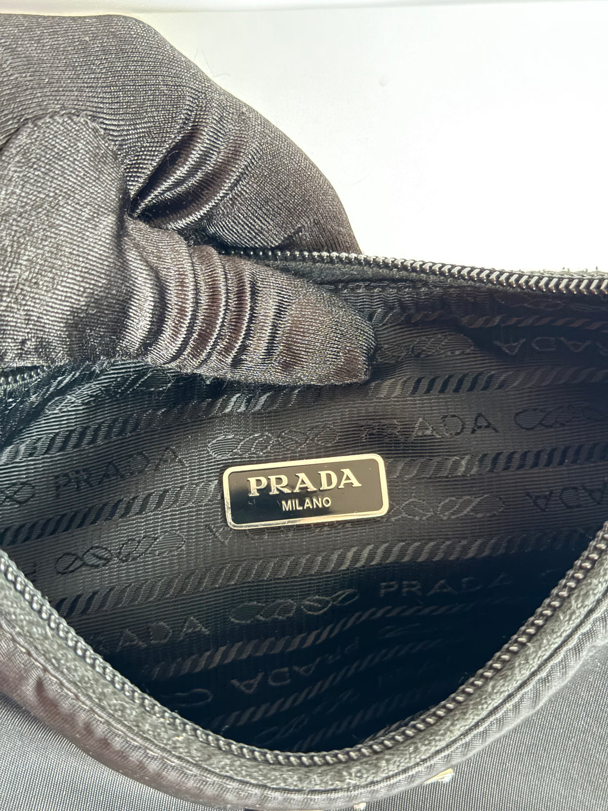 Prada Re-Nylon Re-Edition 2000 Pochette